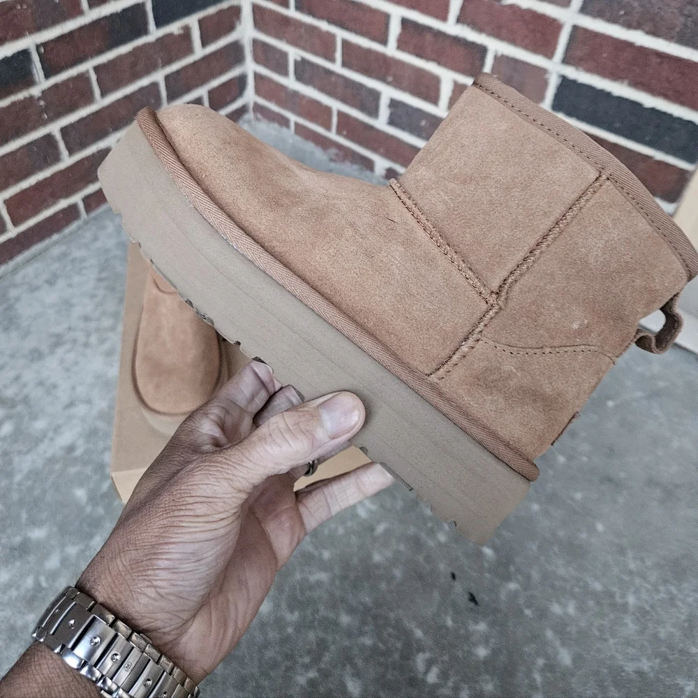 Kid's UGG Classic Mini Suede Boots